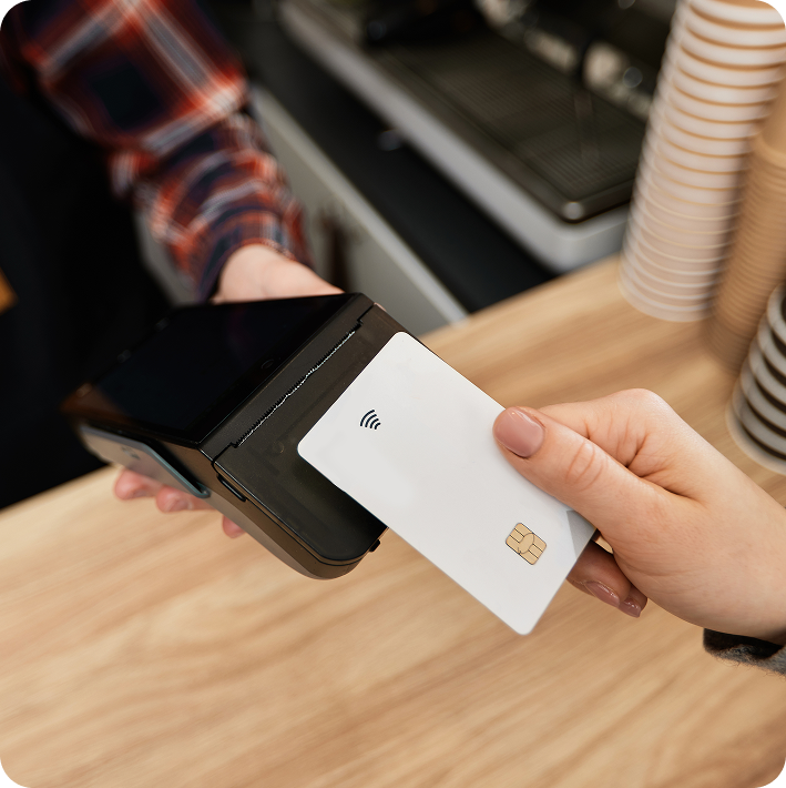 Card payment integrated with restaurant operations